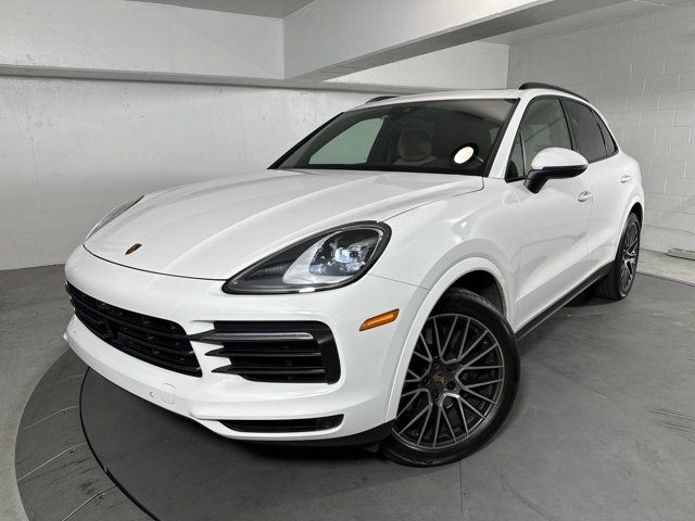 2022 Porsche Cayenne Base