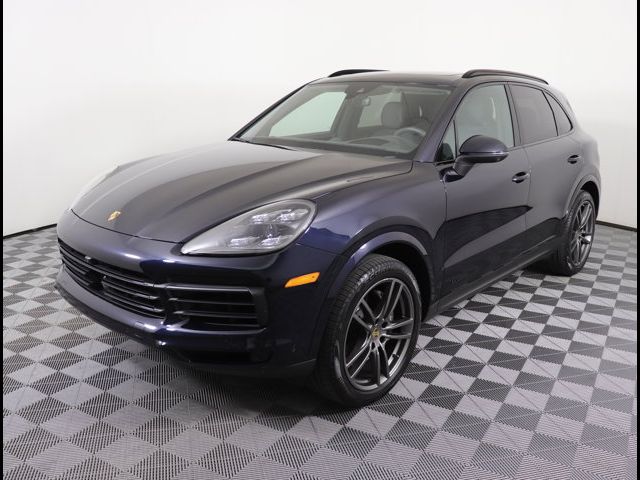 2022 Porsche Cayenne Base