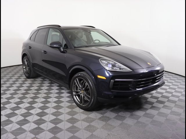 2022 Porsche Cayenne Base