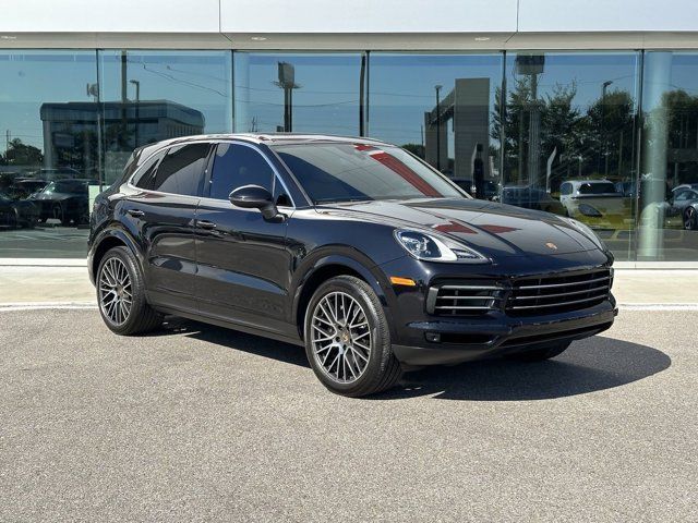 2022 Porsche Cayenne Base