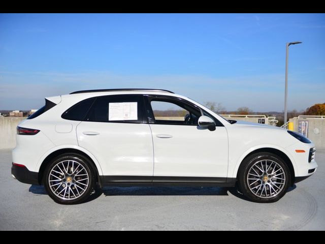 2022 Porsche Cayenne Base