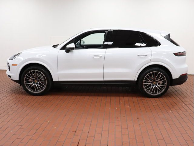 2022 Porsche Cayenne Base