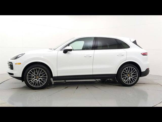 2022 Porsche Cayenne 