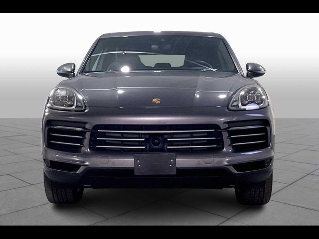 2022 Porsche Cayenne Base