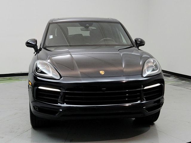 2022 Porsche Cayenne Base