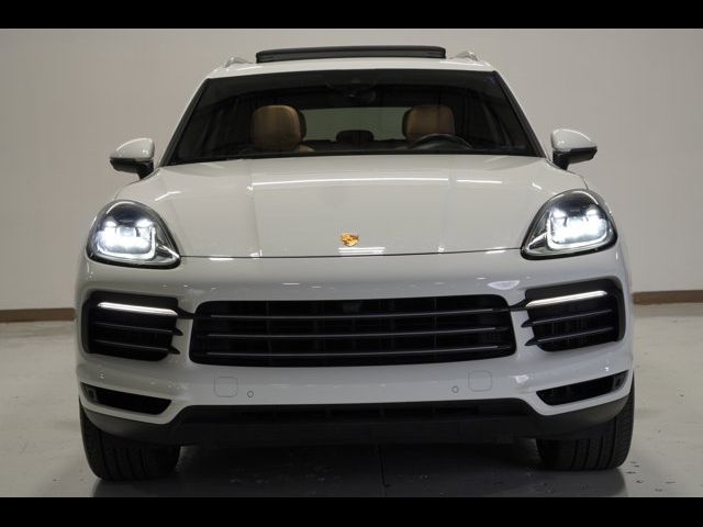 2022 Porsche Cayenne Base