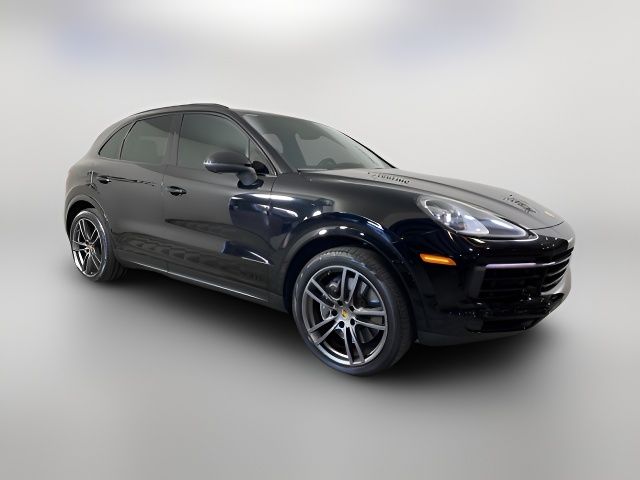 2022 Porsche Cayenne 