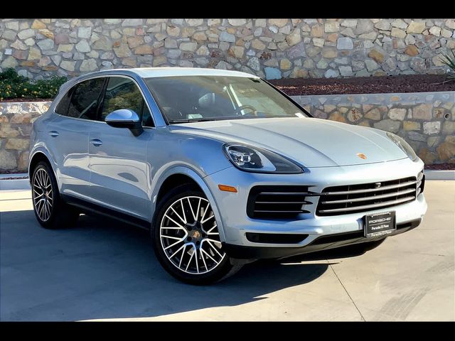 2022 Porsche Cayenne Base