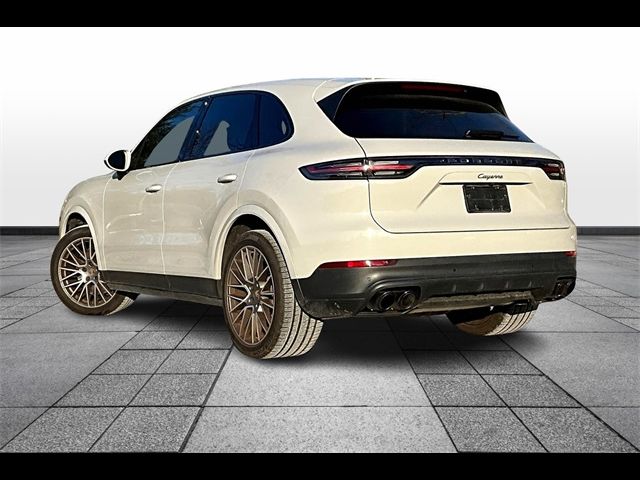 2022 Porsche Cayenne Base