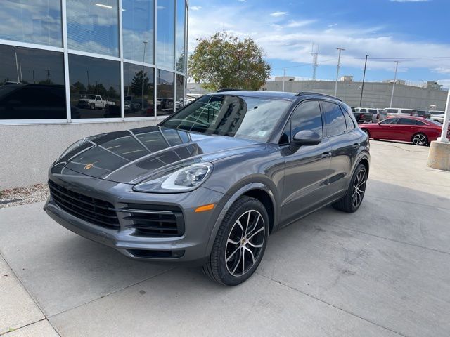 2022 Porsche Cayenne Base