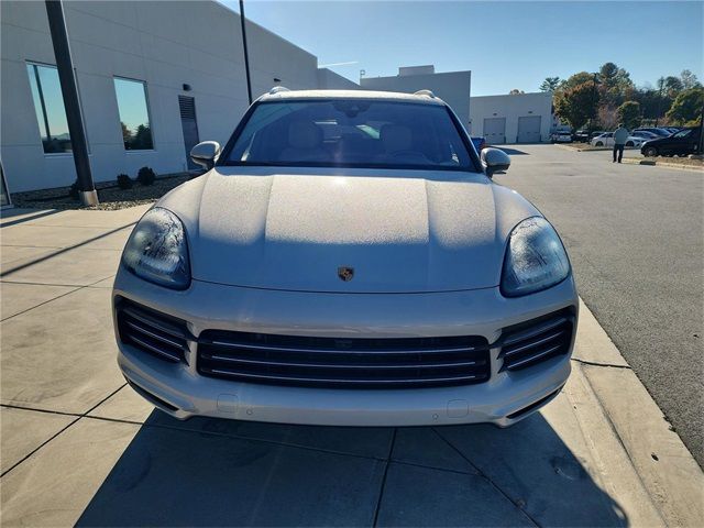 2022 Porsche Cayenne 