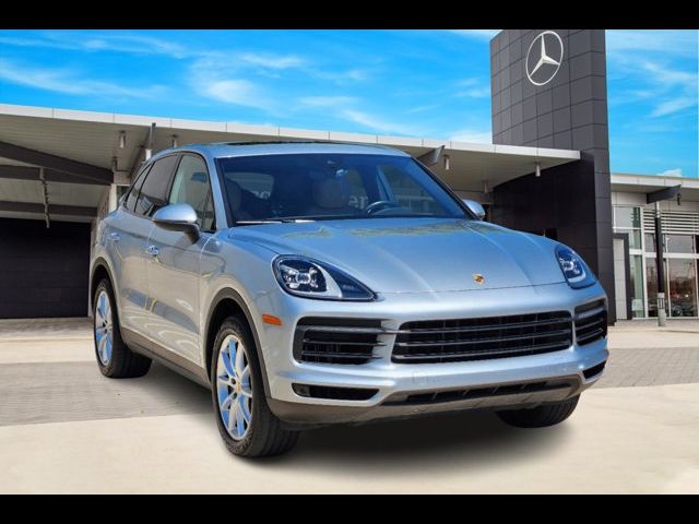 2022 Porsche Cayenne Base