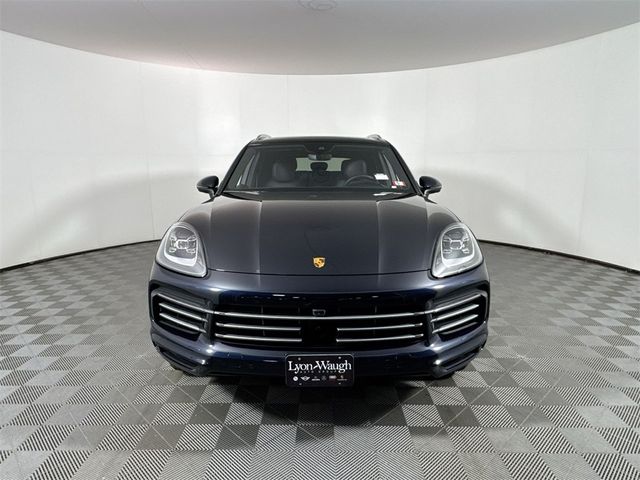 2022 Porsche Cayenne Base