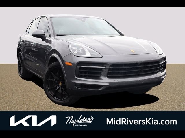 2022 Porsche Cayenne Base