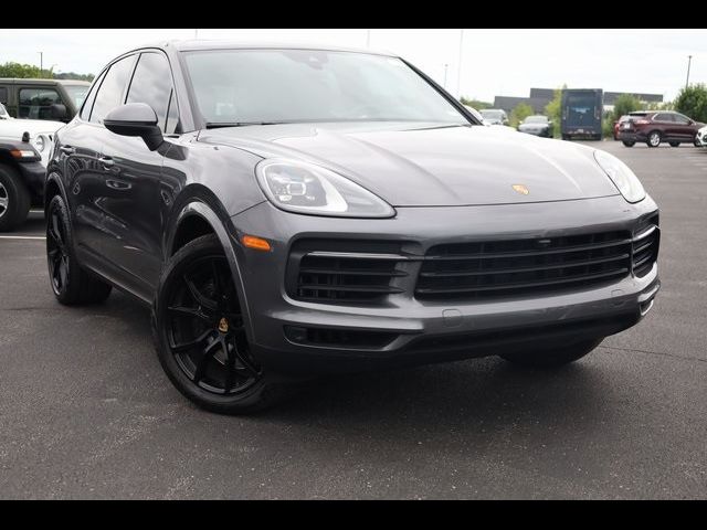 2022 Porsche Cayenne Base