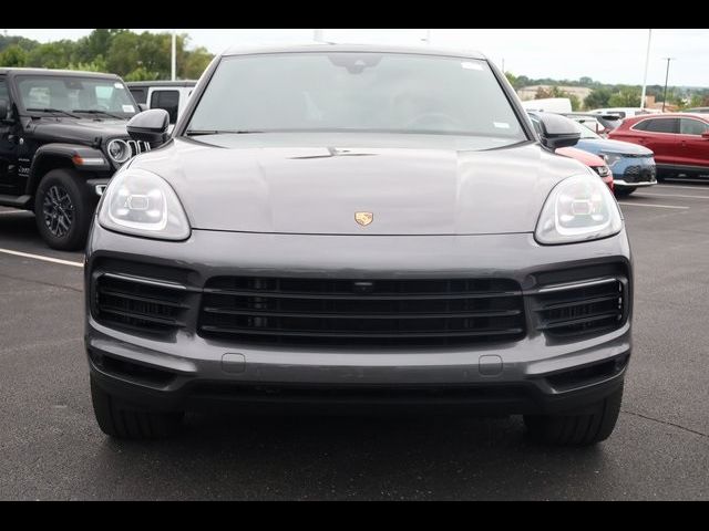 2022 Porsche Cayenne Base