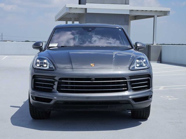 2022 Porsche Cayenne Base