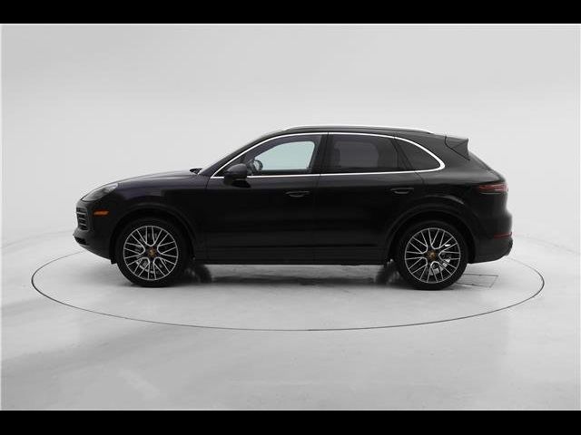 2022 Porsche Cayenne Base