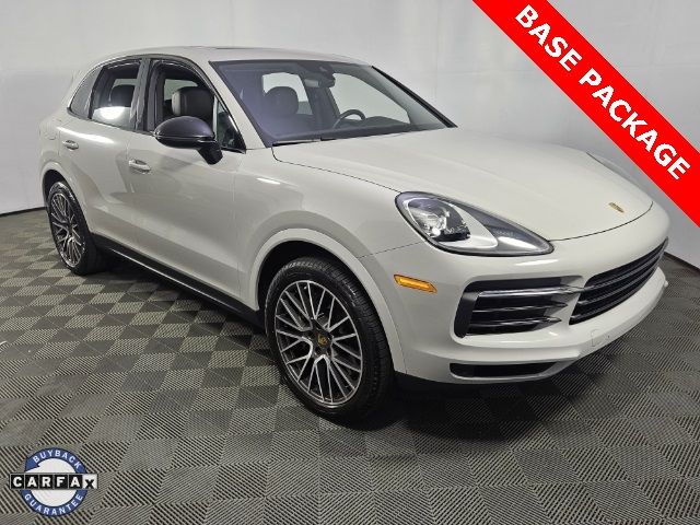 2022 Porsche Cayenne Base