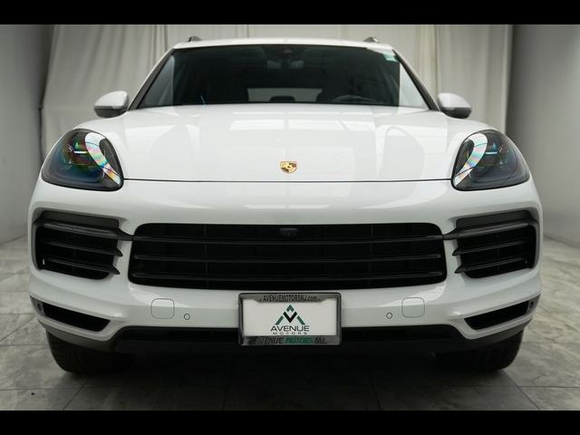2022 Porsche Cayenne Base