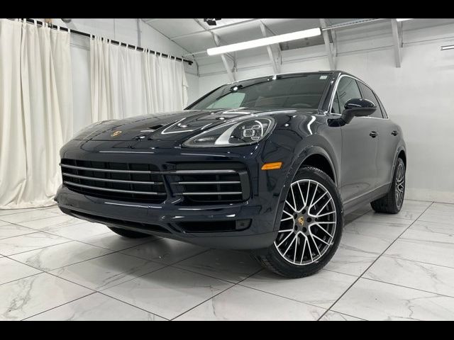 2022 Porsche Cayenne 