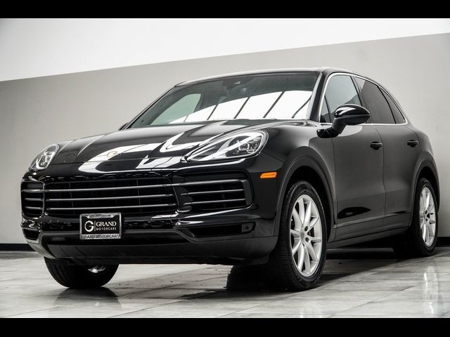 2022 Porsche Cayenne Base