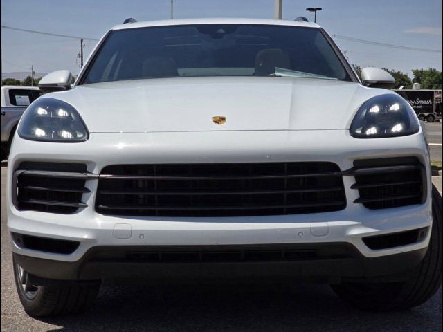 2022 Porsche Cayenne Base