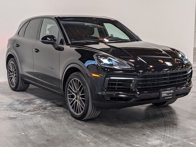 2022 Porsche Cayenne Base