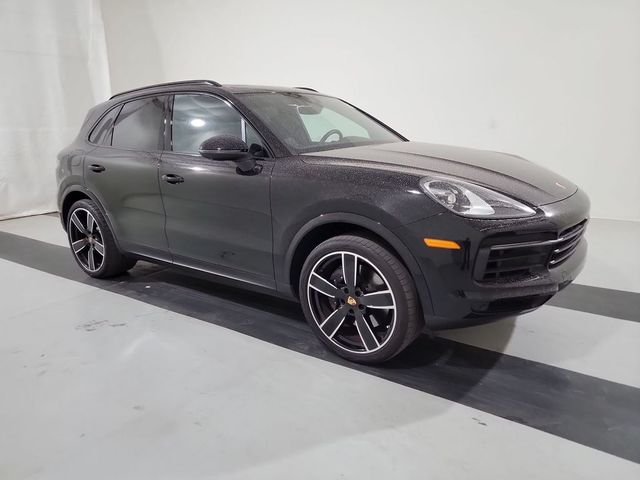 2022 Porsche Cayenne Base