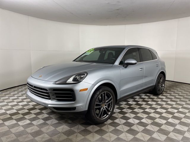 2022 Porsche Cayenne Base