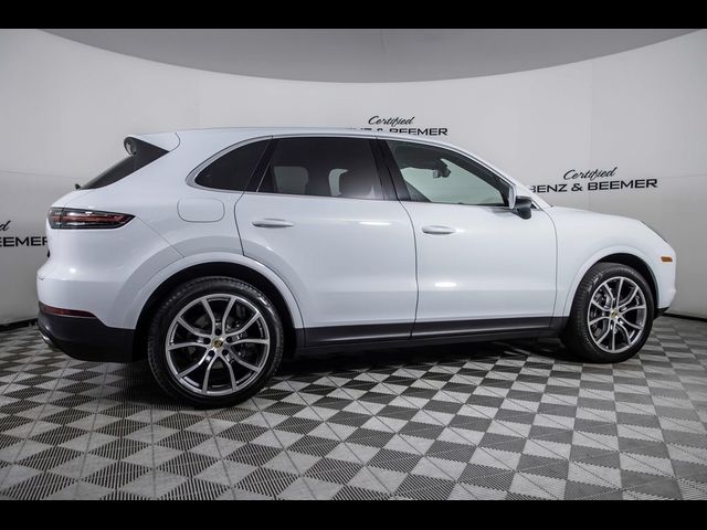 2022 Porsche Cayenne 