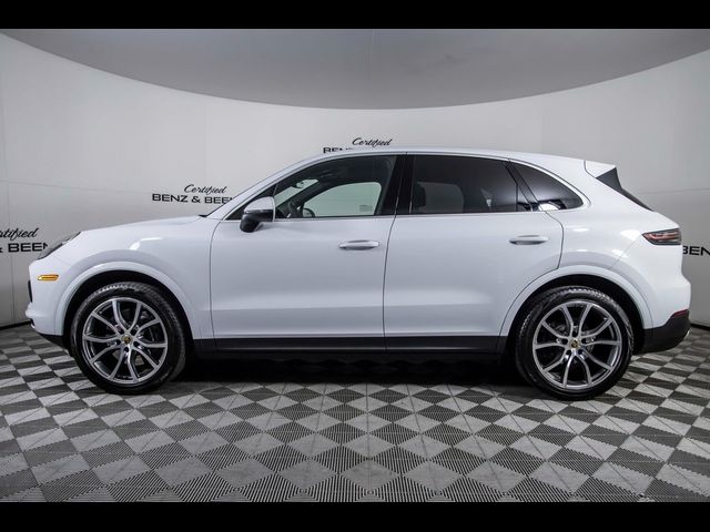 2022 Porsche Cayenne 