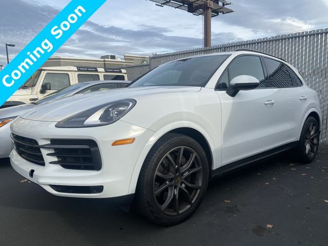 2022 Porsche Cayenne Base