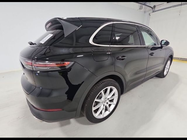 2022 Porsche Cayenne 