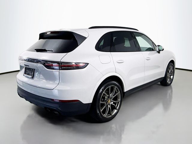 2022 Porsche Cayenne 