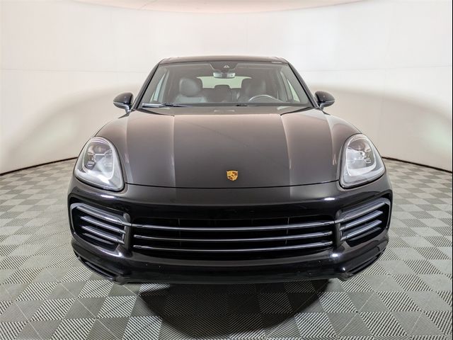 2022 Porsche Cayenne Base