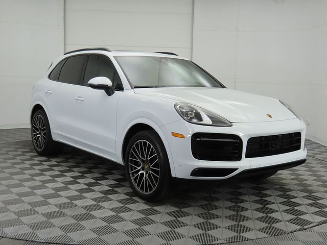 2022 Porsche Cayenne Base