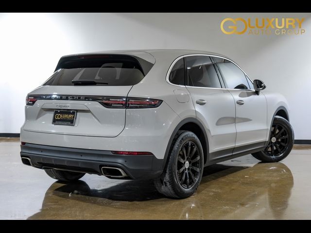 2022 Porsche Cayenne Base