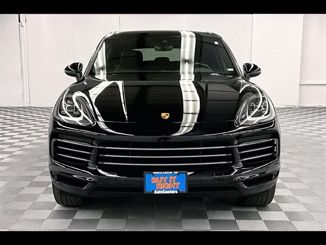 2022 Porsche Cayenne Base