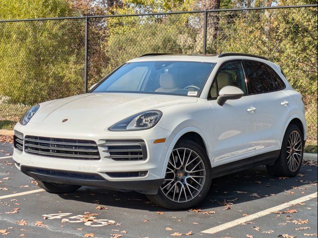 2022 Porsche Cayenne Base