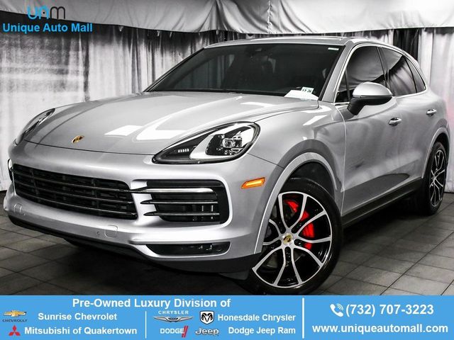 2022 Porsche Cayenne Base