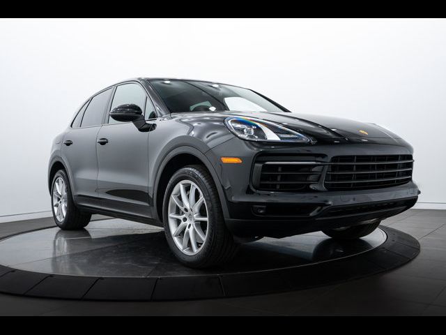 2022 Porsche Cayenne Base