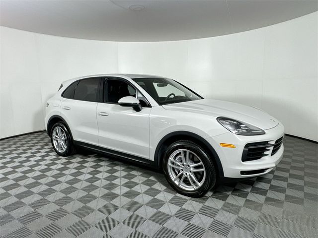 2022 Porsche Cayenne Base