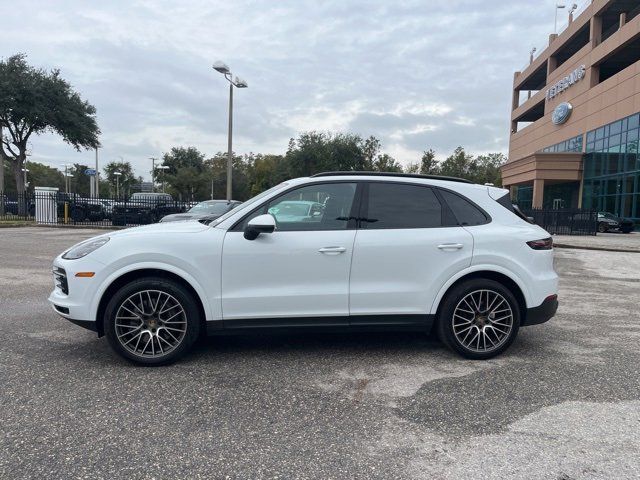 2022 Porsche Cayenne 