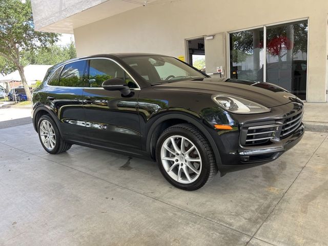 2022 Porsche Cayenne Base