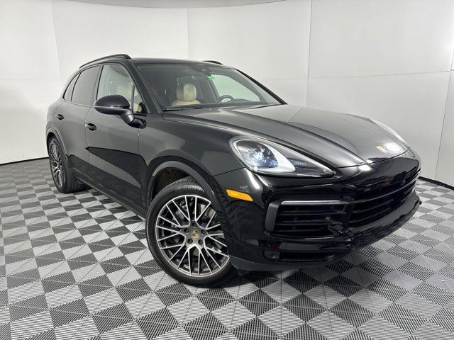 2022 Porsche Cayenne Base