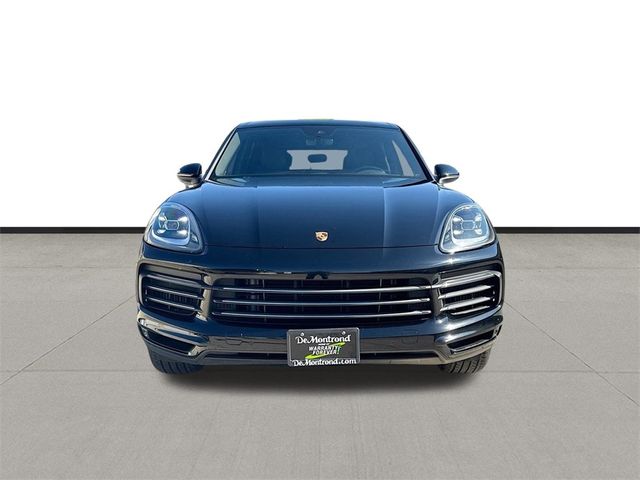 2022 Porsche Cayenne Base