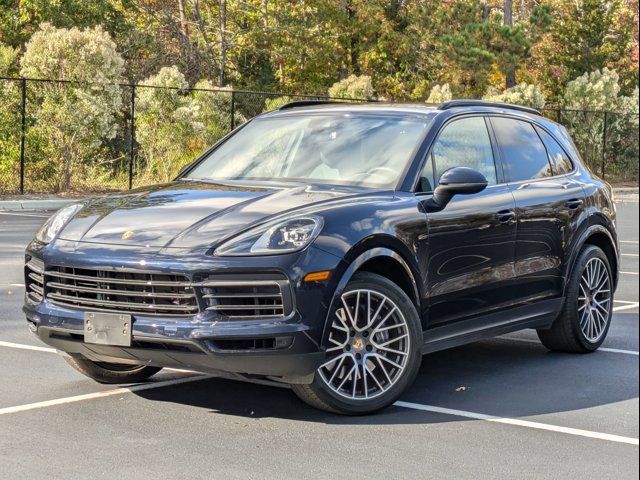 2022 Porsche Cayenne Base