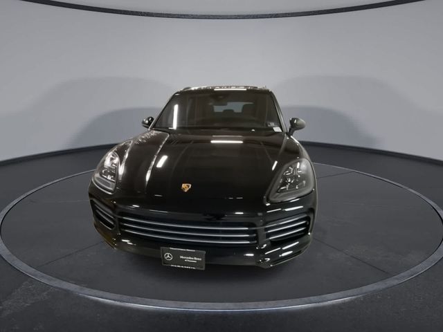 2022 Porsche Cayenne Base