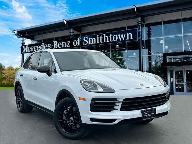 2022 Porsche Cayenne Base